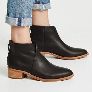 NEW SOLUDOS Leather Venetian Booties in black for women 825 4j2